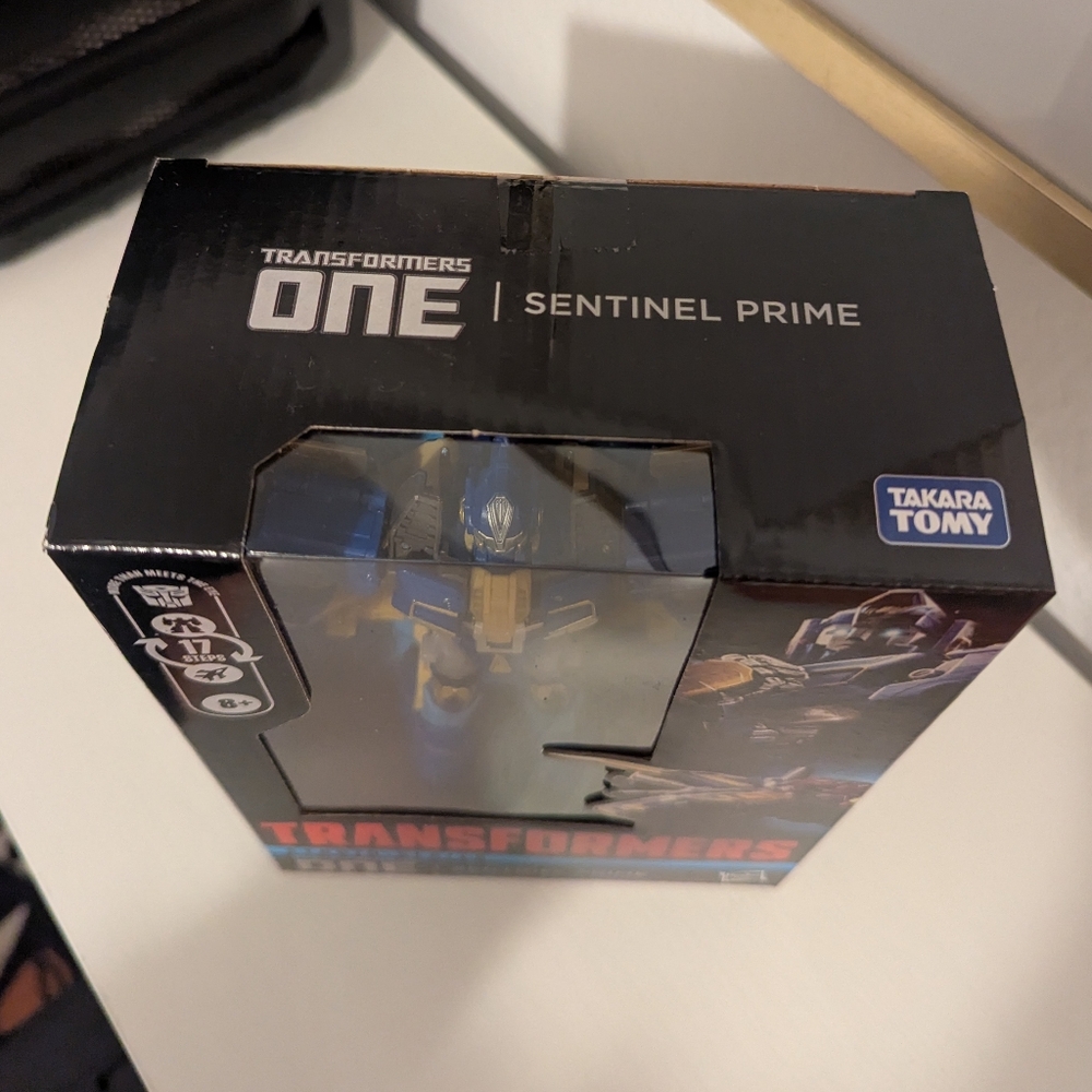 Hasbro Transformers Studio Series Sentinel Prime Transformers One - Picture 5 of 5